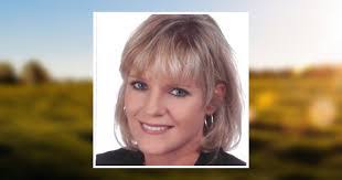 Debbie Sellars's Instagram, Twitter & Facebook