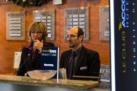 Listening Hotel Reservation Booking Dialog Sederet Com