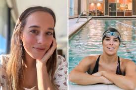 Joan Barker's Instagram, Twitter & Facebook