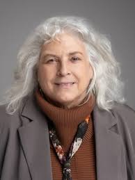 Nancy Schley's Instagram, Twitter & Facebook