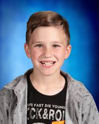 Can someone put him with the gray background please and thank you