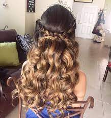 25 Amazing Quinceanera Hairstyles Ceplukan Quince Hairstyles Quinceanera Hairstyles Hair Styles