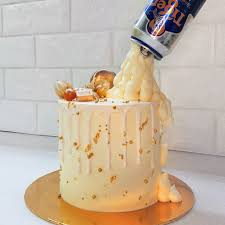 Gravity Cake By Yonggabee Tiger Beer Gravity Cake Cake Cake Creations