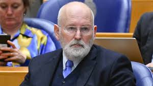 Hartverscheurend nieuws: 'Nederland verliest Rob de Nijs (81)'🥲💔 lees  verder in reacties👇⬇