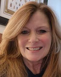 Jeannie Manning's Instagram, Twitter & Facebook