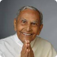 مرجان میری لواسانی مترجم کتاب حاکم بر احوال خویشتن