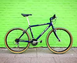 Something Different Nos Bikeporn Vtt Checkerpig Mountainbike Vintage 90s Madeingermany Steelisreal Stahlrahmen Vintage Mountain Bike Mtb Bicycle Bike
