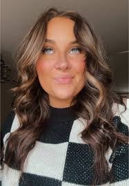 Paige Lawson's Instagram, Twitter & Facebook