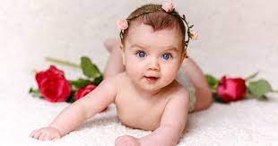 Dalam bahasa arab annisa memiliki makna yang bagus dan indah untuk anak perempuan yaitu gadis, wanita, teman, penghibur, lemah lembut dan ramah. 45 Rangkaian Nama Bayi Perempuan Islami Yang Cantik Popmama Com