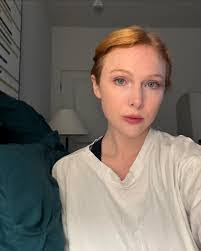 Molly Queen's Instagram, Twitter & Facebook