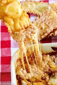 Olive Garden Lasagna Dip And Pasta Chips Copykat Recipes
