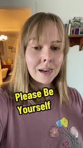 Heather Weese's Instagram, Twitter & Facebook