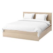 Ikea Malm Rumgrind Ha Med Fjorum Hirslum 140x200 Cm Hvittadur Eikarsponn Malm Bed Frame Malm Bed High Bed Frame