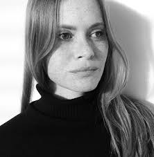 Suzy Hansen's Instagram, Twitter & Facebook