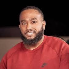 Joseph Gray (@MoneyGray)