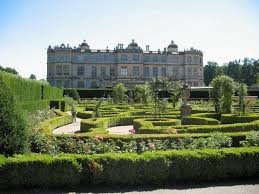 Longleat House Wiltshire England Example Of A Landscape Garden Designed By Lancelot Capability Brown Lines In Landsc English Garden Round Lake Parterre
