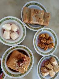 At nam kee pau, all the pau items are handmade in house. Ho Kee Pau Singapore 43 Lorong 27 Geylang Geylang Restaurant Reviews Phone Number Tripadvisor