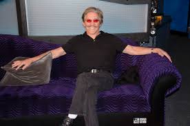 Damn, he looks like that banister snake from betteljuice. Show Rundown Tuesday April 19 2016 Howard Stern