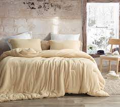 The down alt comforter combines a 300 thread count, 100% egyptian cotton cover with our 100. Easy To Clean Luxury Xl Twin Xl Queen Or Xl King Bedding Gilded Beige Coma Inducer Faux Wool Oversized Twin Queen Or King Comforter Set