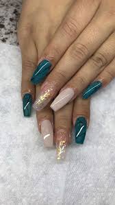 65 Christmas Nail Colors Xmas Nails For New Years Koees Blog Christmas Nails Diy Nail Designs Nails