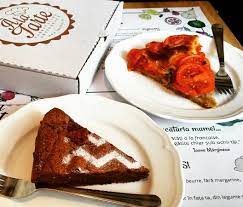 Si nu doar prin staging tartele pot fi luate si la pachet. A La Tarte Picture Of A La Tarte Cluj Napoca Tripadvisor