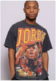 Ain't no such thing as halfway crooks rang out from the infamous. 44 Vintage 90s Bootleg Rap Tshirt Design Ideas In 2021 Vintage Rap Tees Tshirt Designs Rap Tee