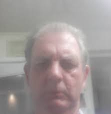 Austin Brettell's Instagram, Twitter & Facebook