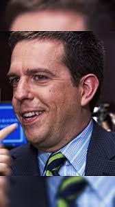 Andy Ruins Michael's Sales Pitch! 😱