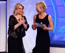 Domani, 17 novembre, in seconda serata su canale 5 non perdetevi. C E Posta Per Te Ospiti Puntata 3 Marzo 2018 Su Canale 5