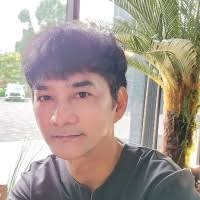 500+ "Howard" profiles