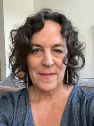 The 'Light Lady' of Petalumen's Lighting Co.