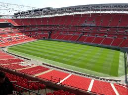 ˈwɛmbli ˈsteɪdiəm), известный также как «новый уэмбли» (англ. Stadion Uembli London Wembley Stadium Stadiony Mira