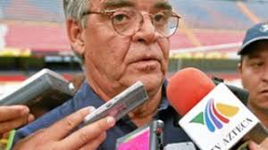 Advierte el Presidente escualo que no cederá ante Emilio Mora