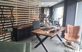 Dogal Ceviz Agaci Ahsap Ofis Mobilyasi Ofis Dekor Ofis Mobilya Wood Https Www Retroahsap Com Mobilya Dekor Ofisler