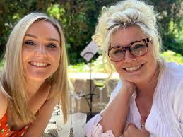 It's Mama Vixen's birthday today! We've been through a lot together,  especially this last year, and she deserves to be celebrated today! Happy  birthday, Mom! Love you so much!