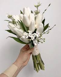 Beautiful wedding bouquets featuring white and pink tulips! Pin By Somayah On Soft Small Wedding Bouquets Hand Bouquet Wedding Simple Wedding Bouquets