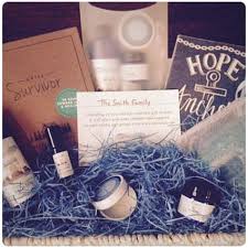 Fruit baskets make excellent condolence gifts. 30 Thoughtful Sympathy Gift Baskets To Show Them You Care Dodo Burd