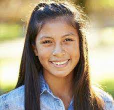 Lindsey Stallings's Instagram, Twitter & Facebook