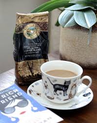Best Part Of Waking Up Is Folgers In Your Cup Commercial Saturday Surfing October 13th 2018 Makeupcafe Makeup And Beauty Blog Saturdays Surf Beauty Blog