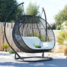 Idee Par Alice Oliveira Sur A Casa Dos Sonhos Balancelle De Jardin Mobilier Jardin Balancoire Exterieur