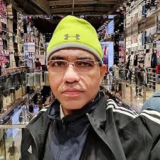 Advanced Marathoning: Pfitzinger, Pete, Douglas, Scott: 9780736074605:  Amazon.com: Books