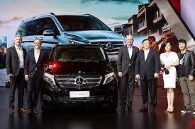 Mercedes Benz Brings New V Class Mpv To China 1 Benz Mercedes Mercedes Benz