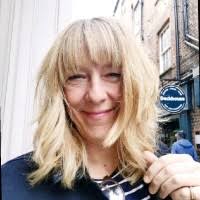 300+ "Lizzie Cameron" profiles