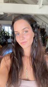 Mikayla Archer's Instagram, Twitter & Facebook