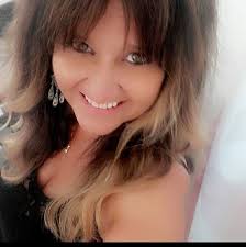 What's the best bars to go in in Cala Bona? Also Cala Millor? We arrive in  August 👌