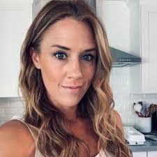 Ladonna Sanford's Instagram, Twitter & Facebook