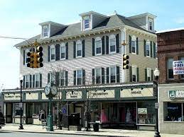 Kings Inn Building Palmer Mass Cool Places To Visit Inn Building