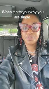 Dominique Willis's Instagram, Twitter & Facebook