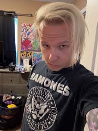 shi.v- (@mickleshiv) • Instagram photos and videos