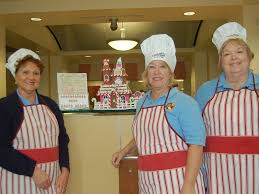 Make a gingerbread house for the Poinsettia Festival